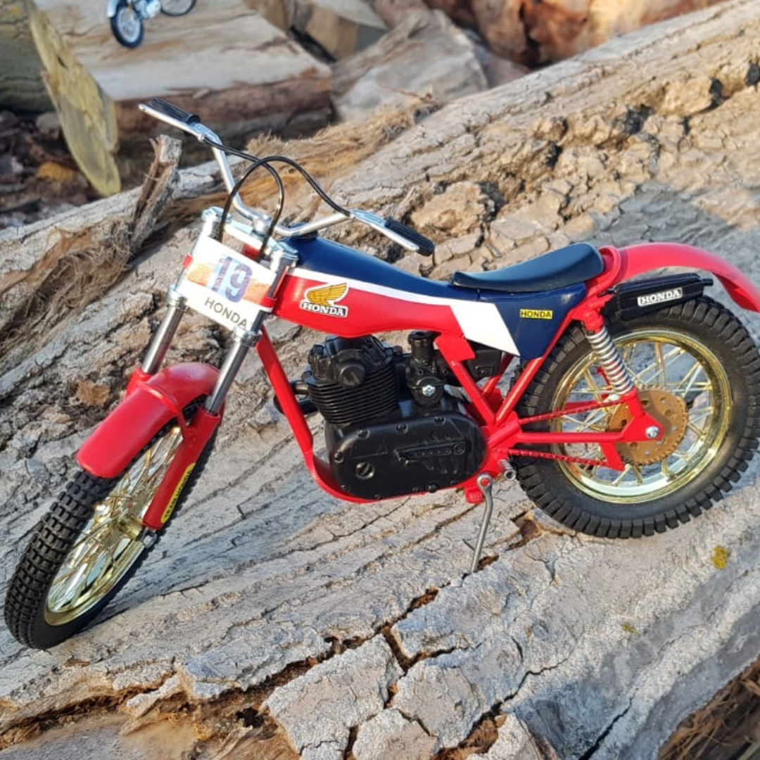 TrialReplic Honda TLR Model Trials Bike